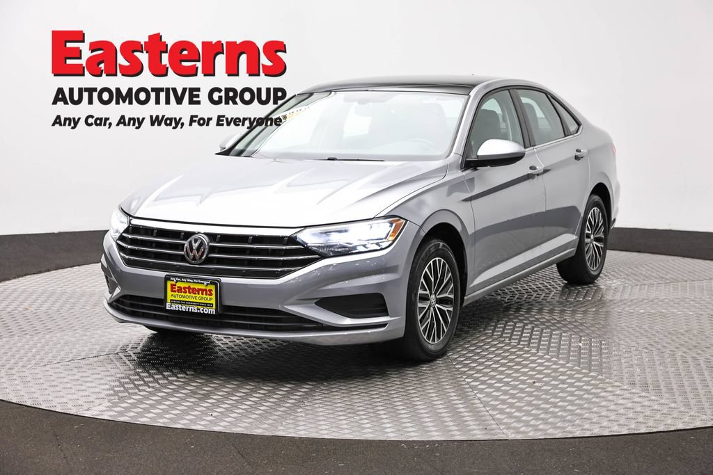 Used 2020 Volkswagen Jetta SE w/ SE Cold Weather Package FWD video 1