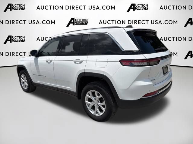 Used 2023 Jeep Grand Cherokee Limited AWD/4WD image 9