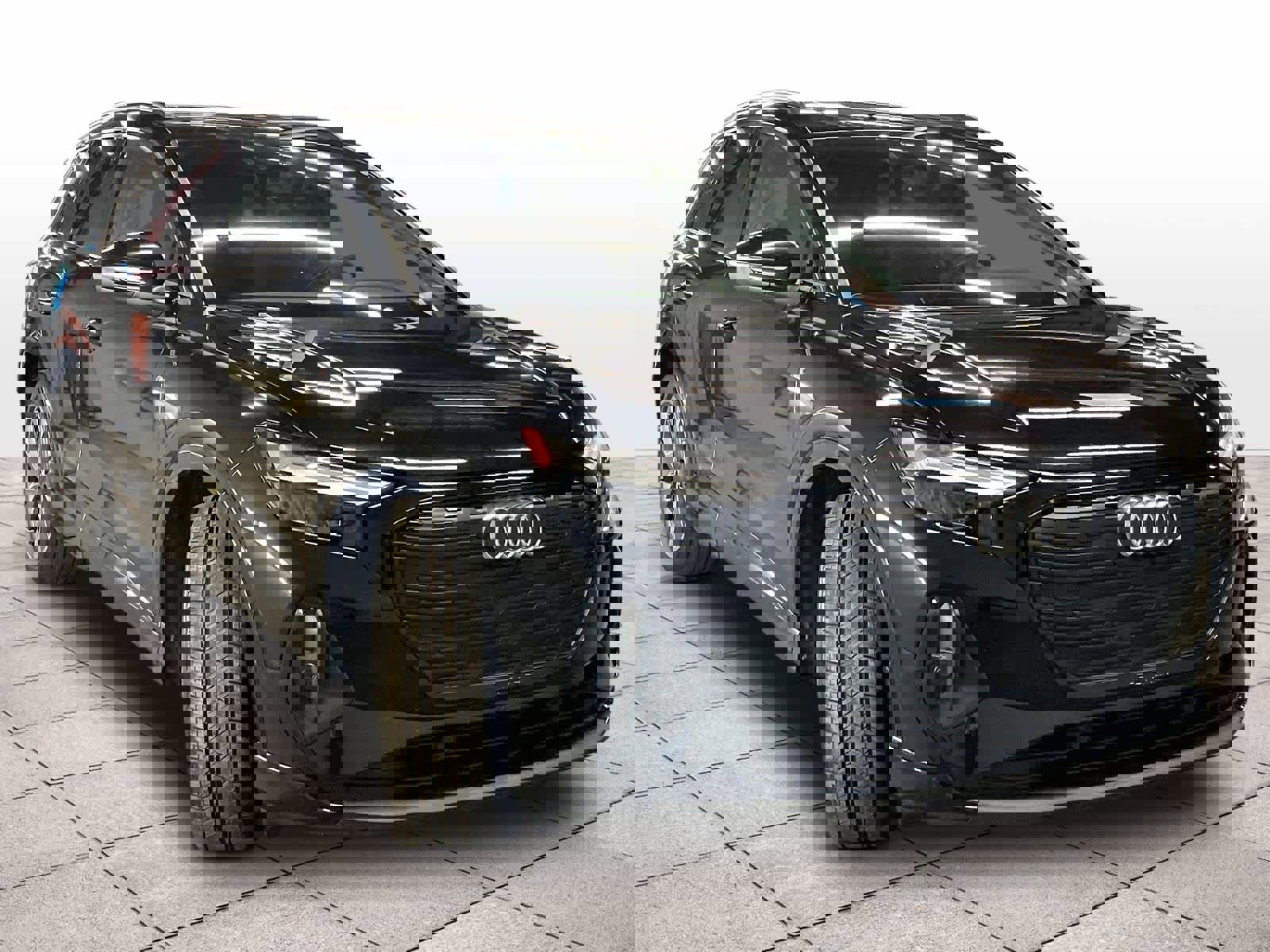 Certified 2024 Audi Q4 e-tron Premium Plus w/ Premium Plus image 2