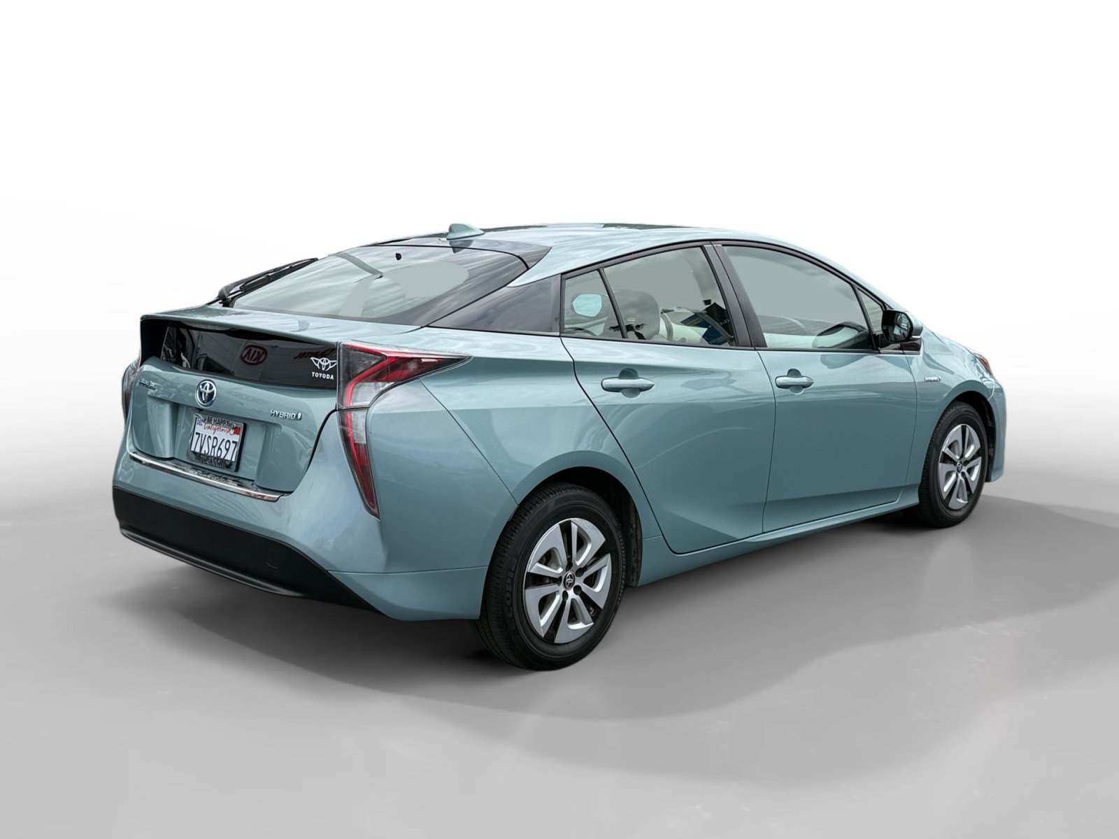 Used 2016 Toyota Prius Four FWD image 5