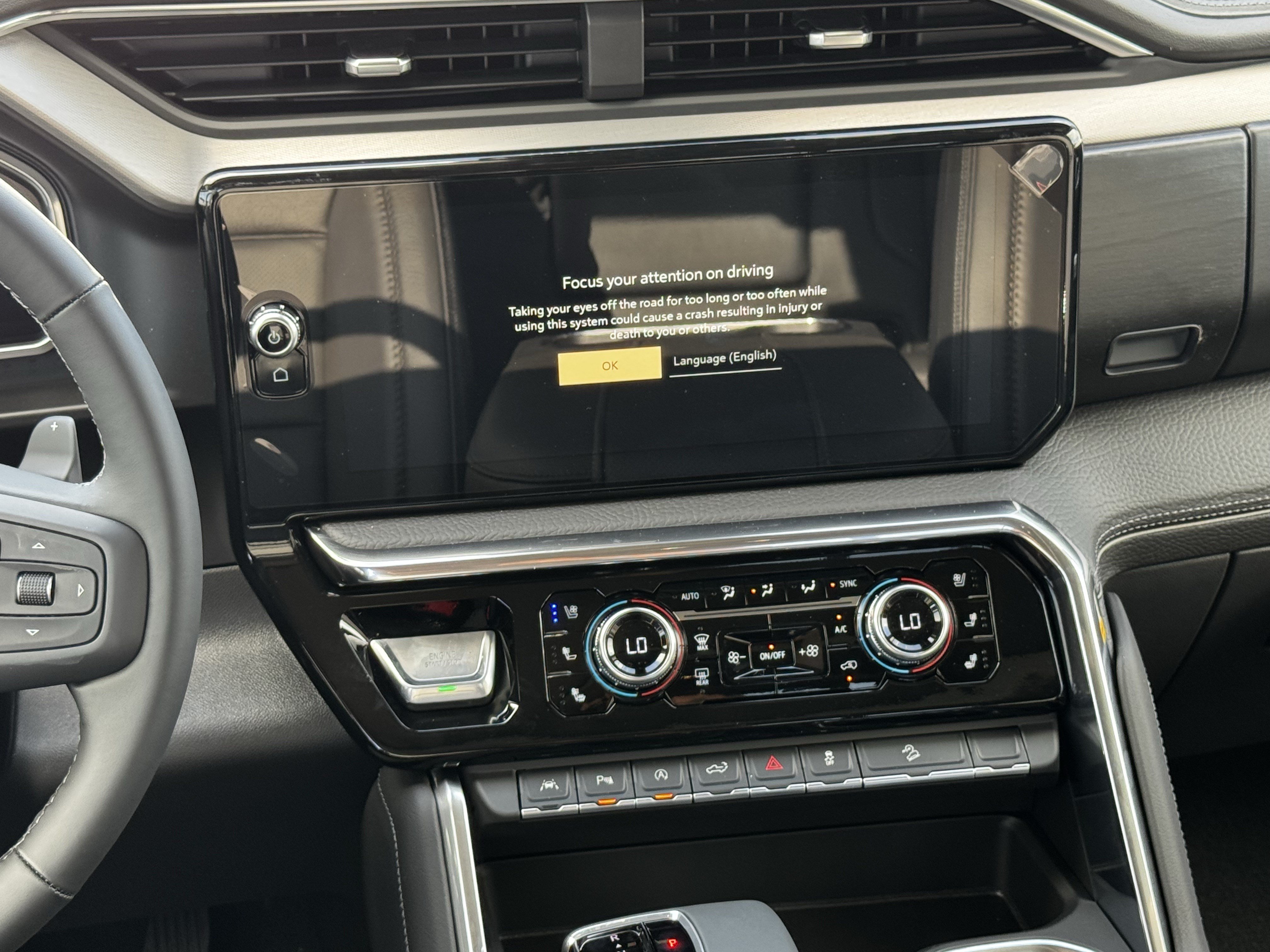 New 2026 GMC Sierra 1500 Denali w/ Technology Package AWD/4WD image 13