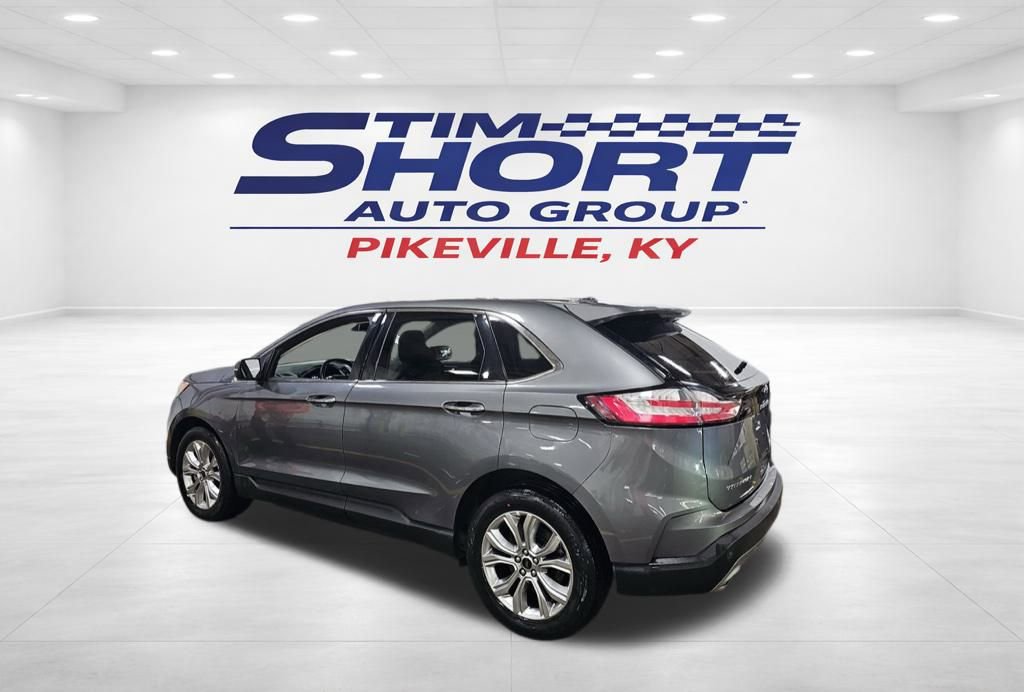 Used 2024 Ford Edge Titanium image 5