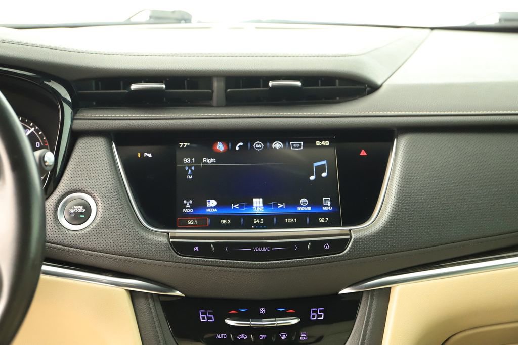 Used 2019 Cadillac XT5 FWD image 34
