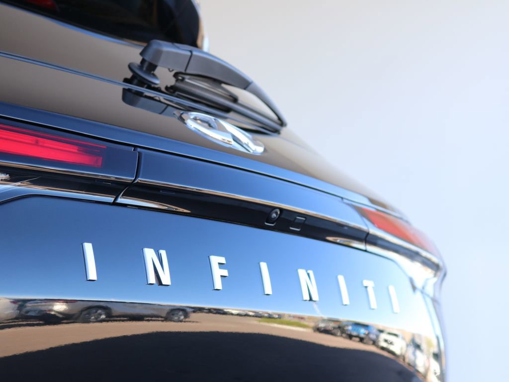 Certified 2023 INFINITI QX60 Luxe w/ Performance Audio Package AWD/4WD image 32
