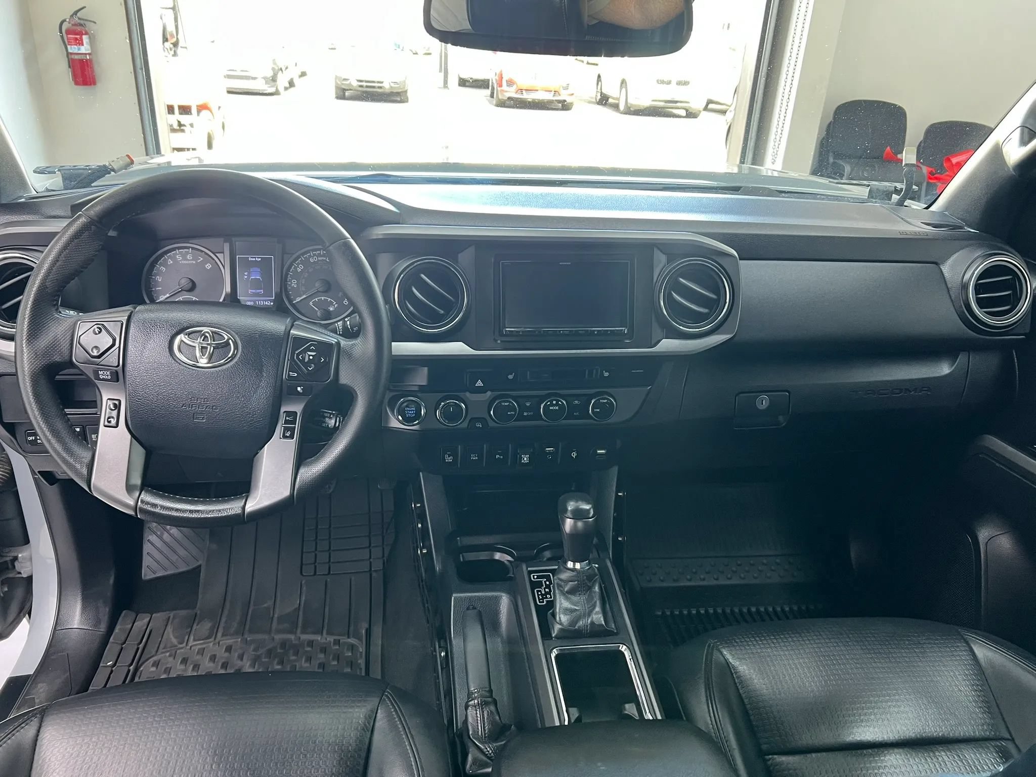 Used 2019 Toyota Tacoma TRD Off-Road AWD/4WD image 13