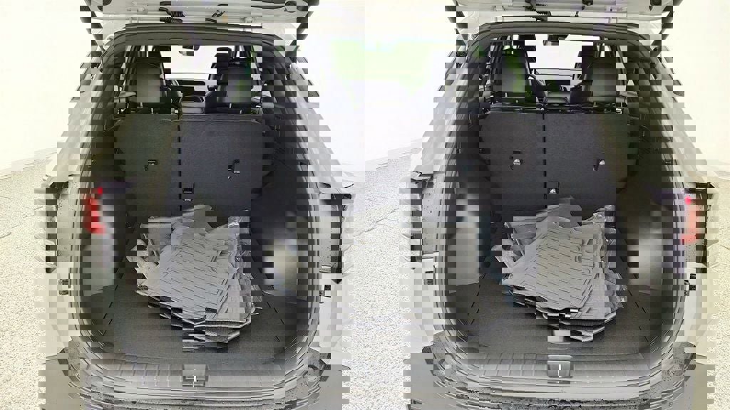 Used 2025 Kia Sportage X-Line w/ Premium Package image 23