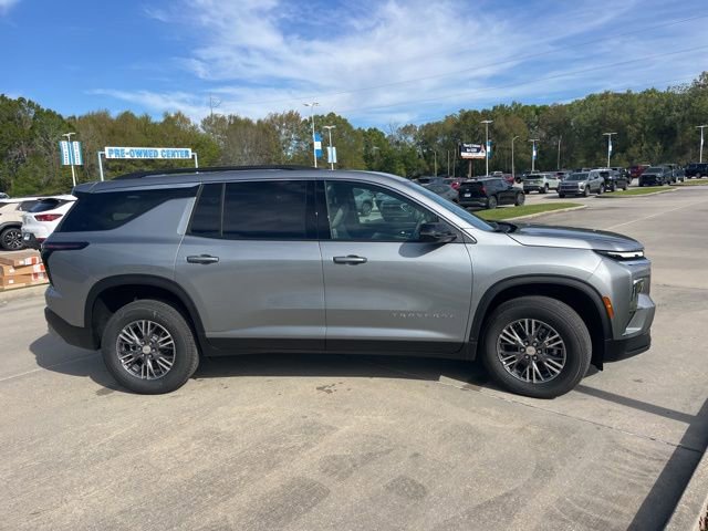 New 2026 Chevrolet Traverse LT w/ LPO, Floor Liner Package image 7