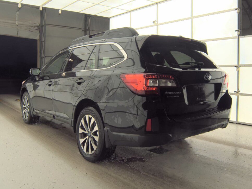 Used 2015 Subaru Outback 2.5i Limited image 6