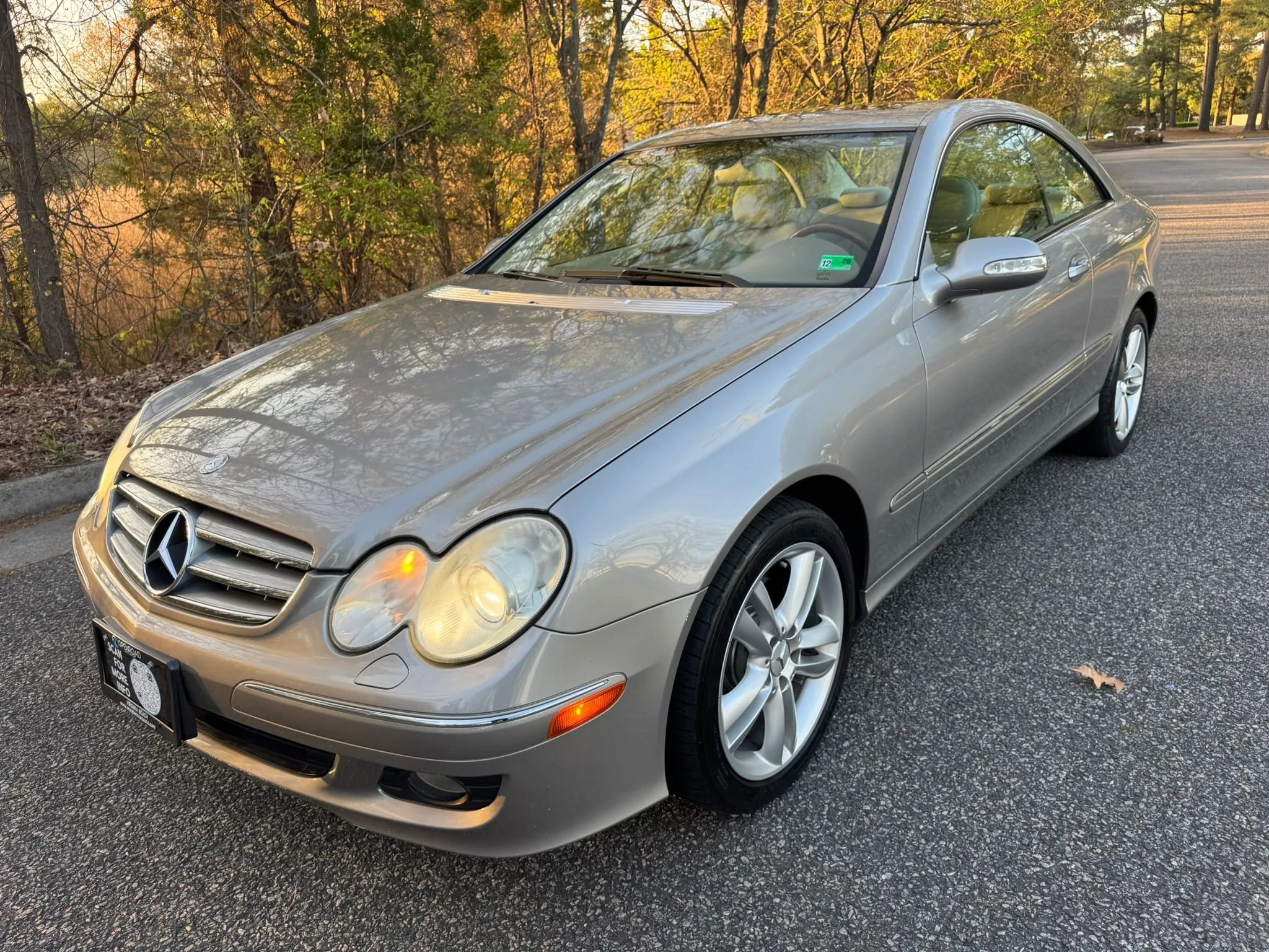 Used 2007 Mercedes-Benz CLK 350 Coupe image 3