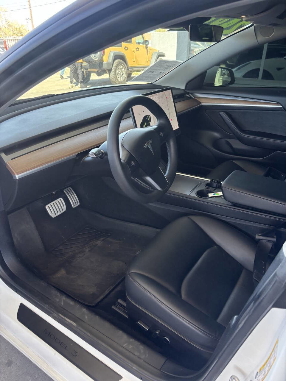 Used 2022 Tesla Model 3 Performance image 9