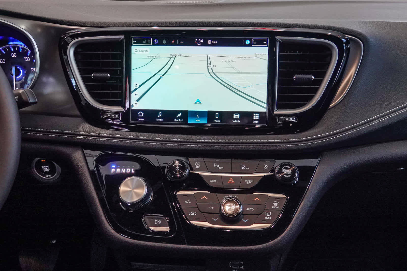 New 2026 Chrysler Pacifica Select image 12