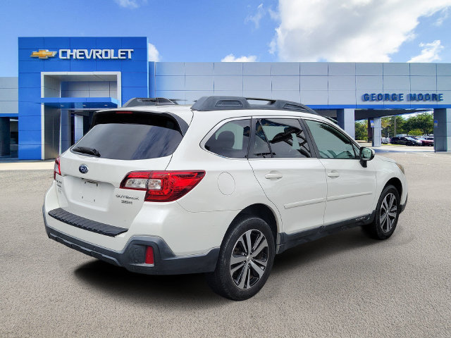 Used 2019 Subaru Outback 3.6R Limited AWD/4WD image 4