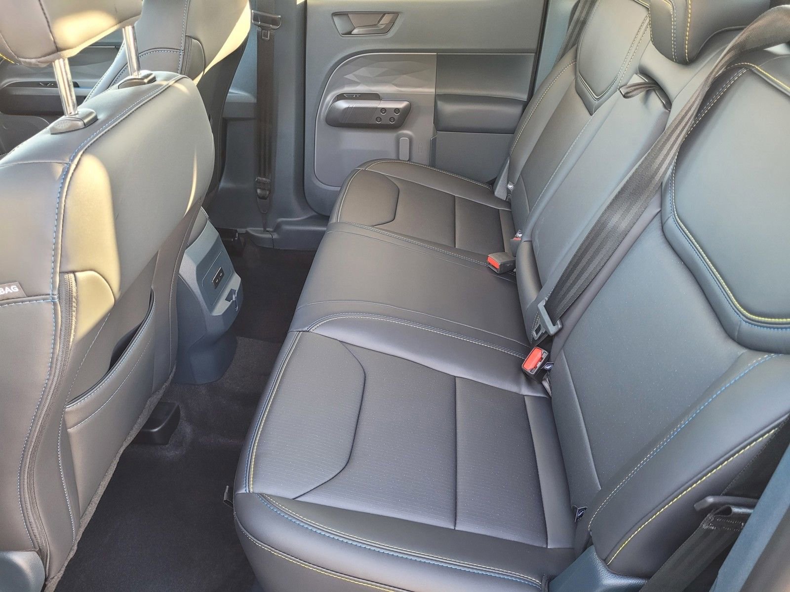 New 2025 Ford Maverick Lobo image 9