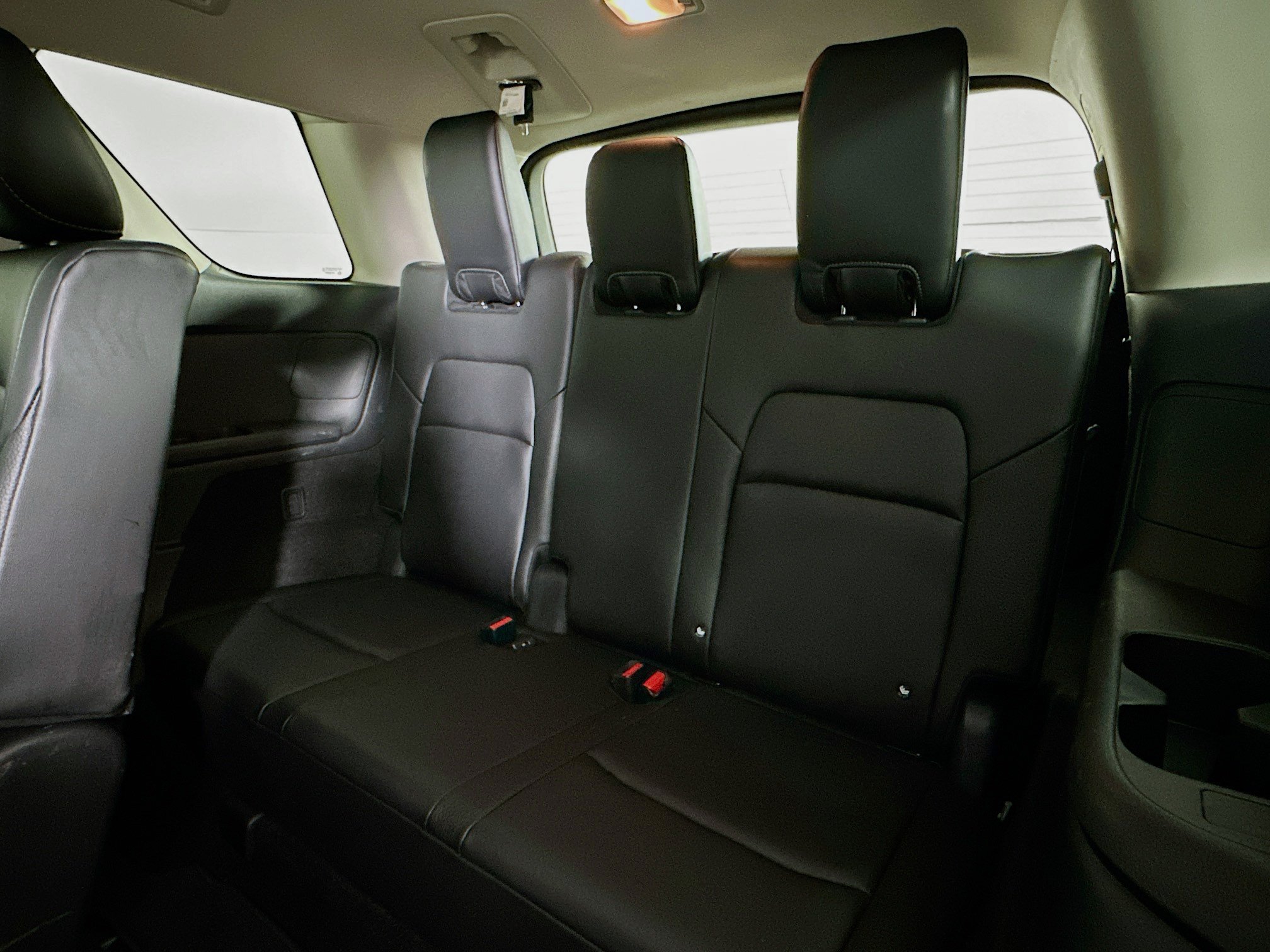 Used 2024 Nissan Pathfinder SL AWD/4WD image 29