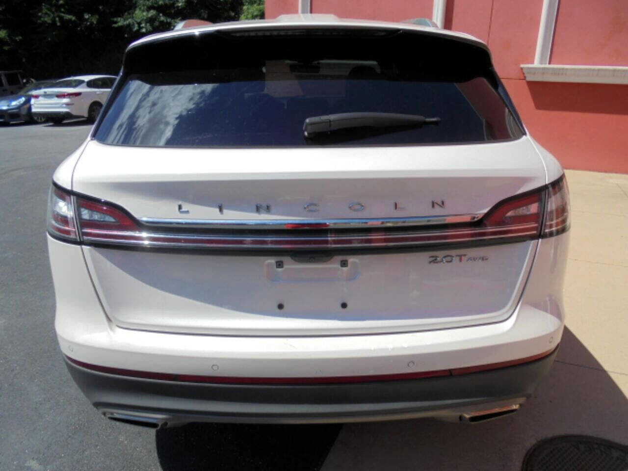 Used 2019 Lincoln Nautilus Select image 27