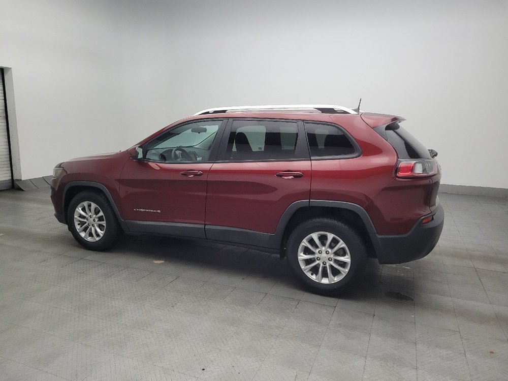 Used 2020 Jeep Cherokee Latitude FWD image 3