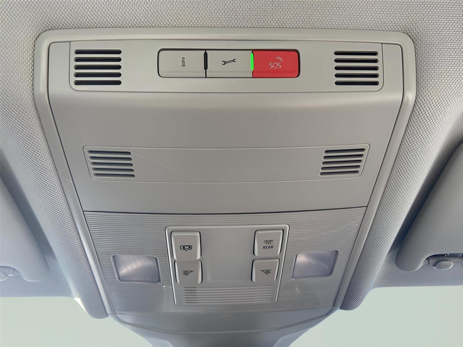 Used 2025 Volkswagen Jetta S image 34