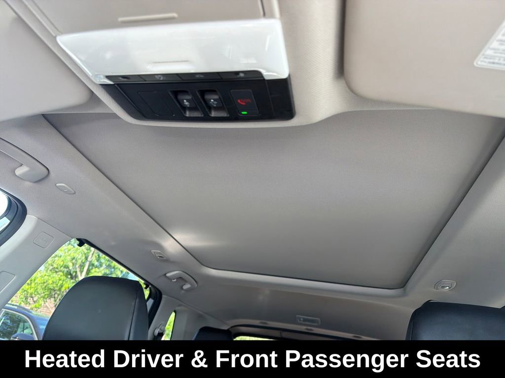 Used 2023 Nissan Rogue SV w/ SV Premium B Package image 26