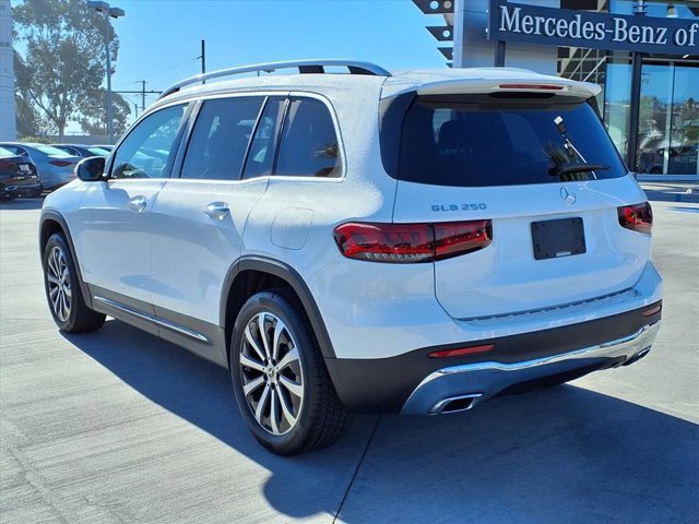 Used 2023 Mercedes-Benz GLB 250 image 20