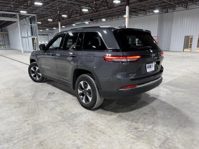 Used 2024 Jeep Grand Cherokee Limited 4xe image 4