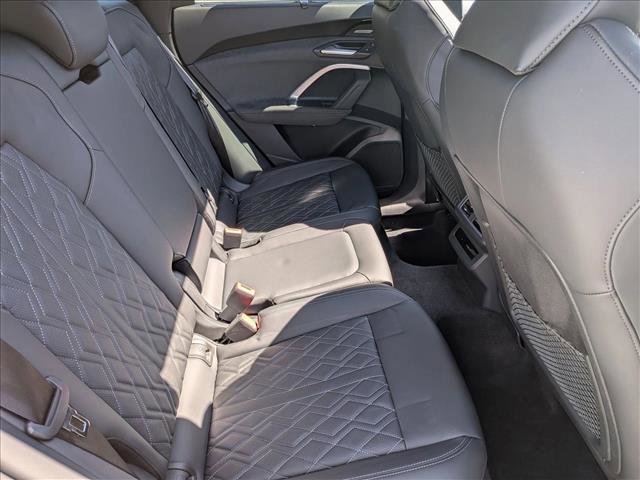 Used 2025 Audi SQ5 Premium Plus AWD/4WD image 19