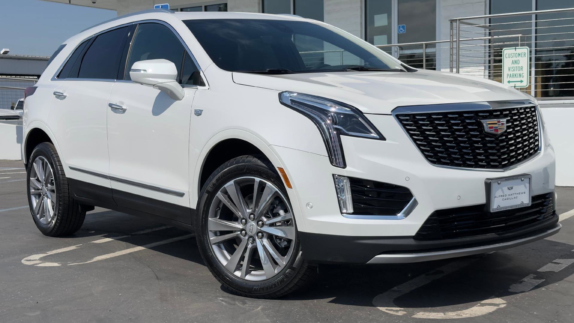 New 2025 Cadillac XT5 Premium Luxury w/ Technology Package image 1