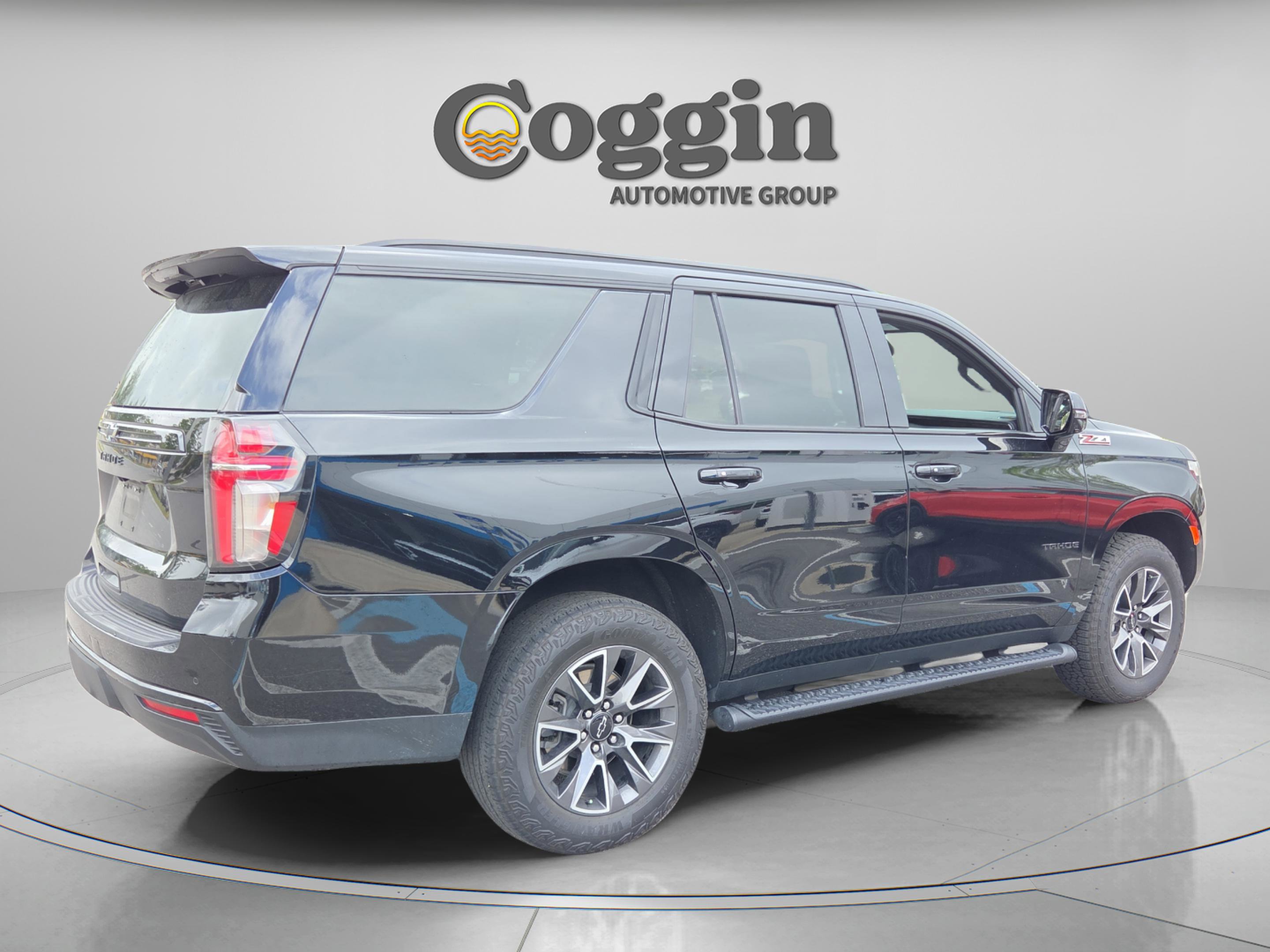 Used 2024 Chevrolet Tahoe Z71 w/ Luxury Package image 5