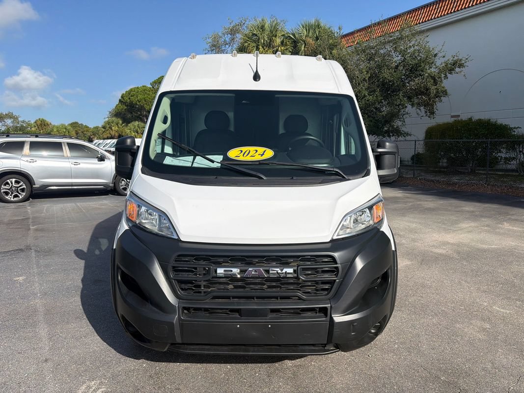 Used 2024 RAM ProMaster 2500 FWD image 7