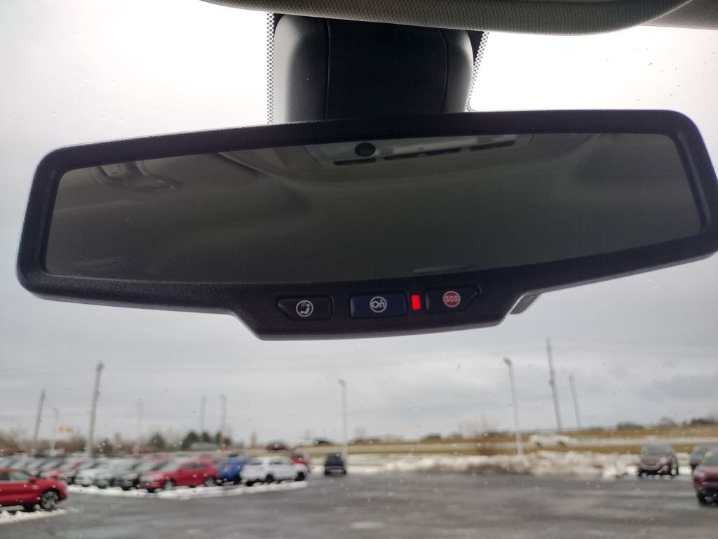 Used 2021 GMC Canyon Denali image 30