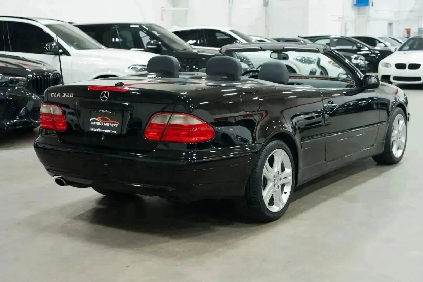 Used 2003 Mercedes-Benz CLK 320 Cabriolet image 8