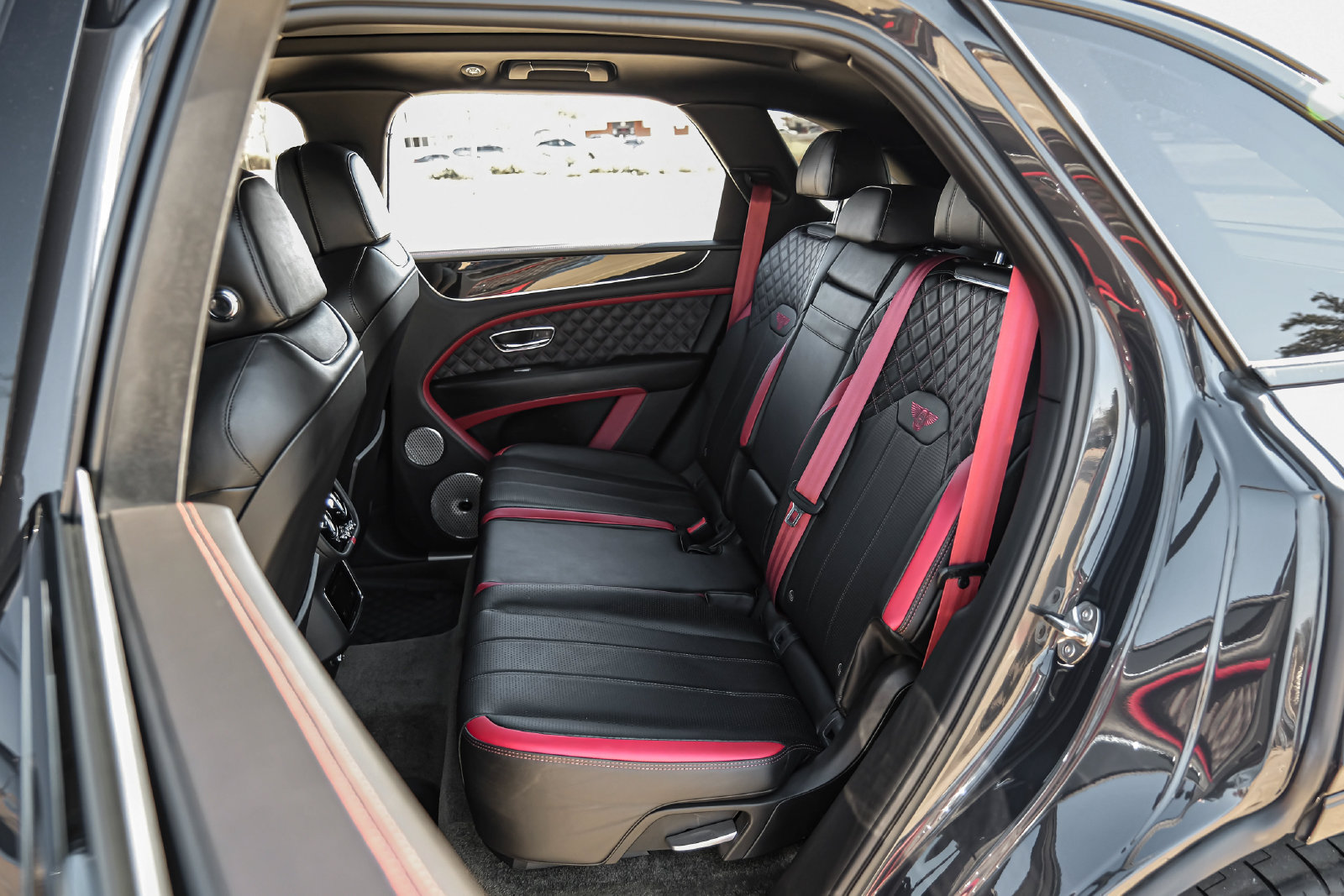 Used 2021 Bentley Bentayga Speed AWD/4WD image 54