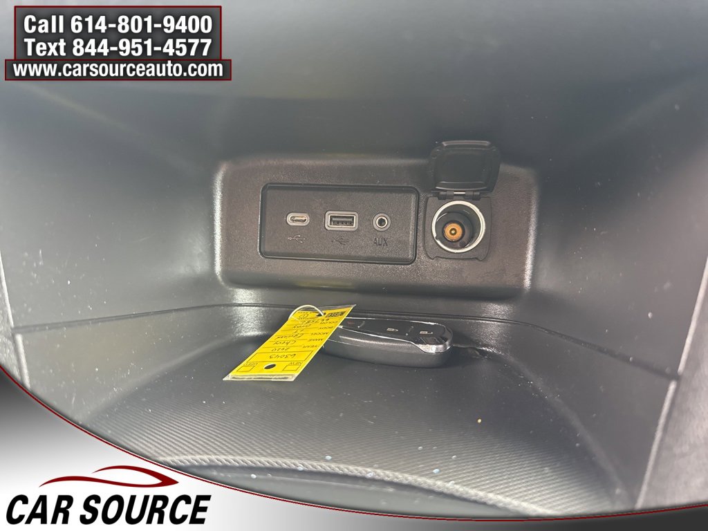 Used 2020 Chevrolet Equinox LT image 23