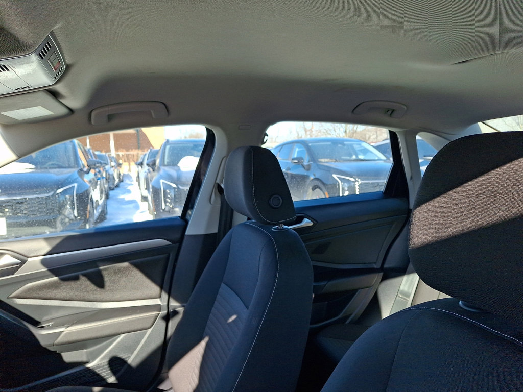 Used 2024 Volkswagen Jetta S image 24
