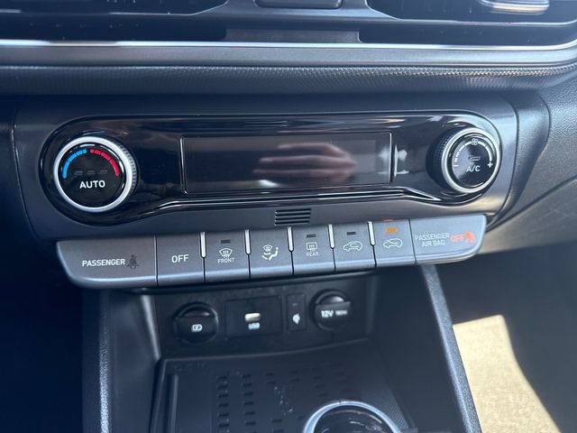 Certified 2023 Hyundai Kona SEL w/ Convenience Package AWD/4WD image 30