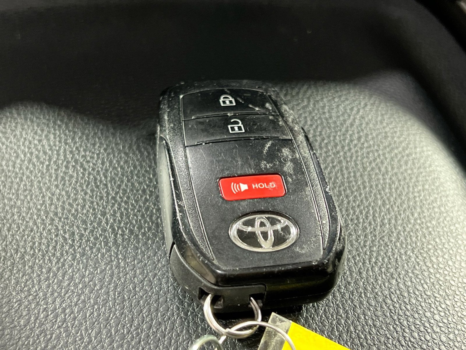 Used 2023 Toyota Prius LE image 27