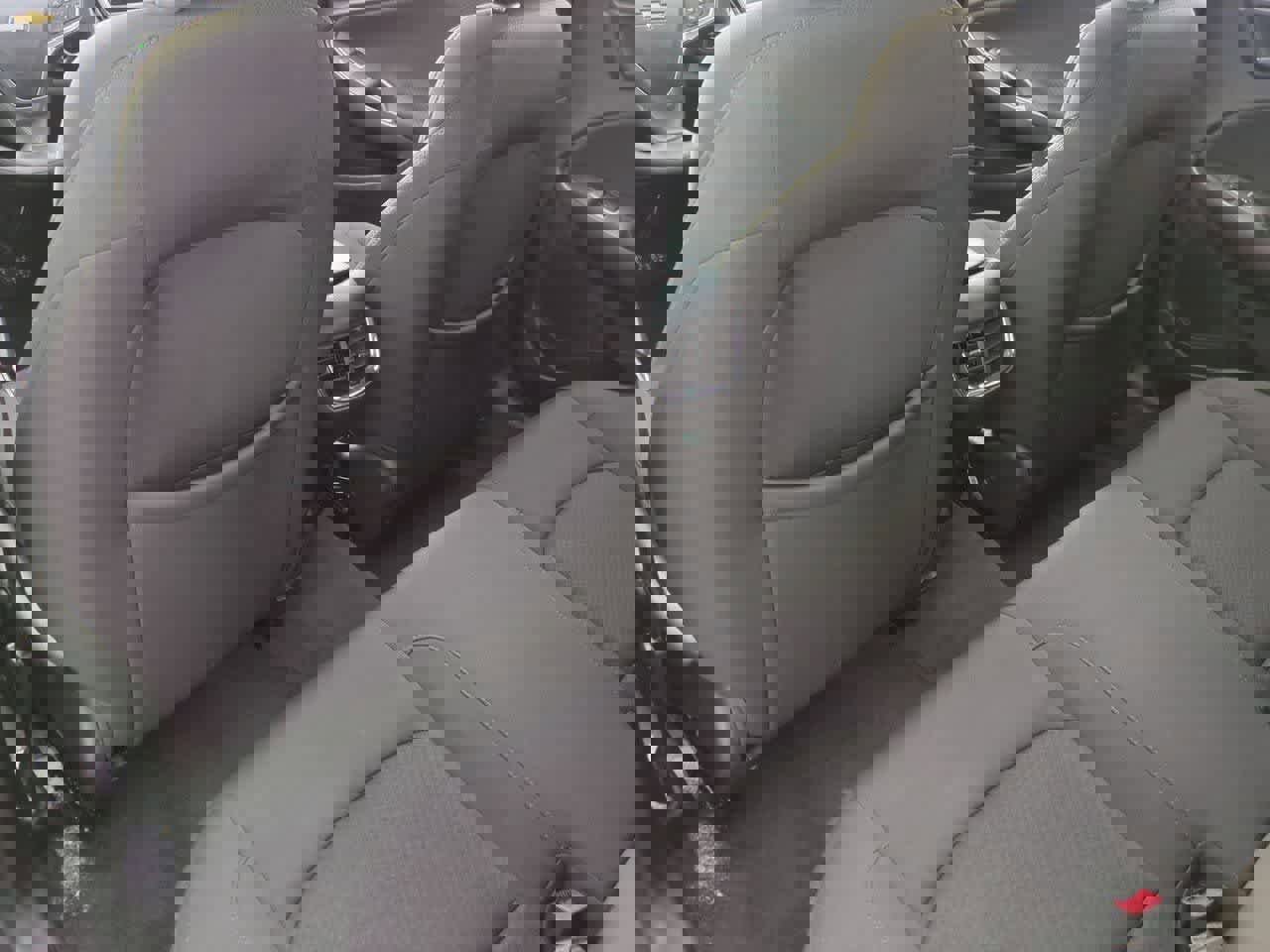 Used 2022 Chevrolet Malibu LT image 18