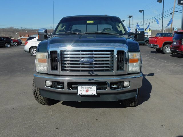 Used 2010 Ford F250 Lariat image 3