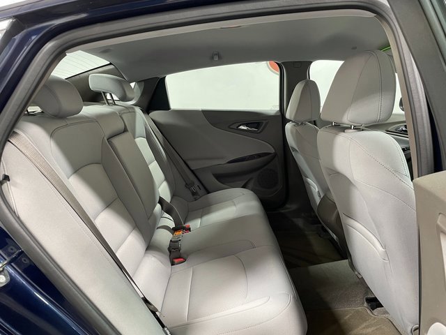 Used 2018 Chevrolet Malibu LS image 21
