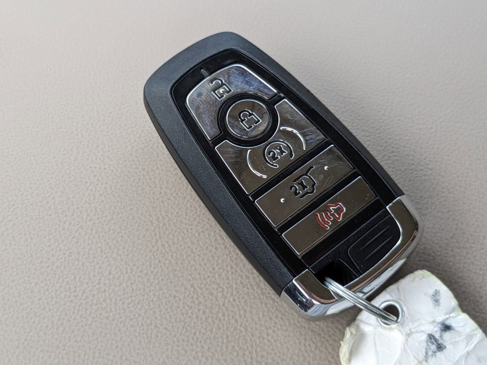 Certified 2023 Lincoln Nautilus Reserve w/ Equipment Group 201A image 33