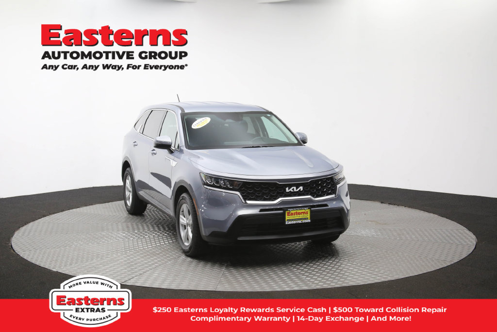Used 2022 Kia Sorento LX FWD image 49