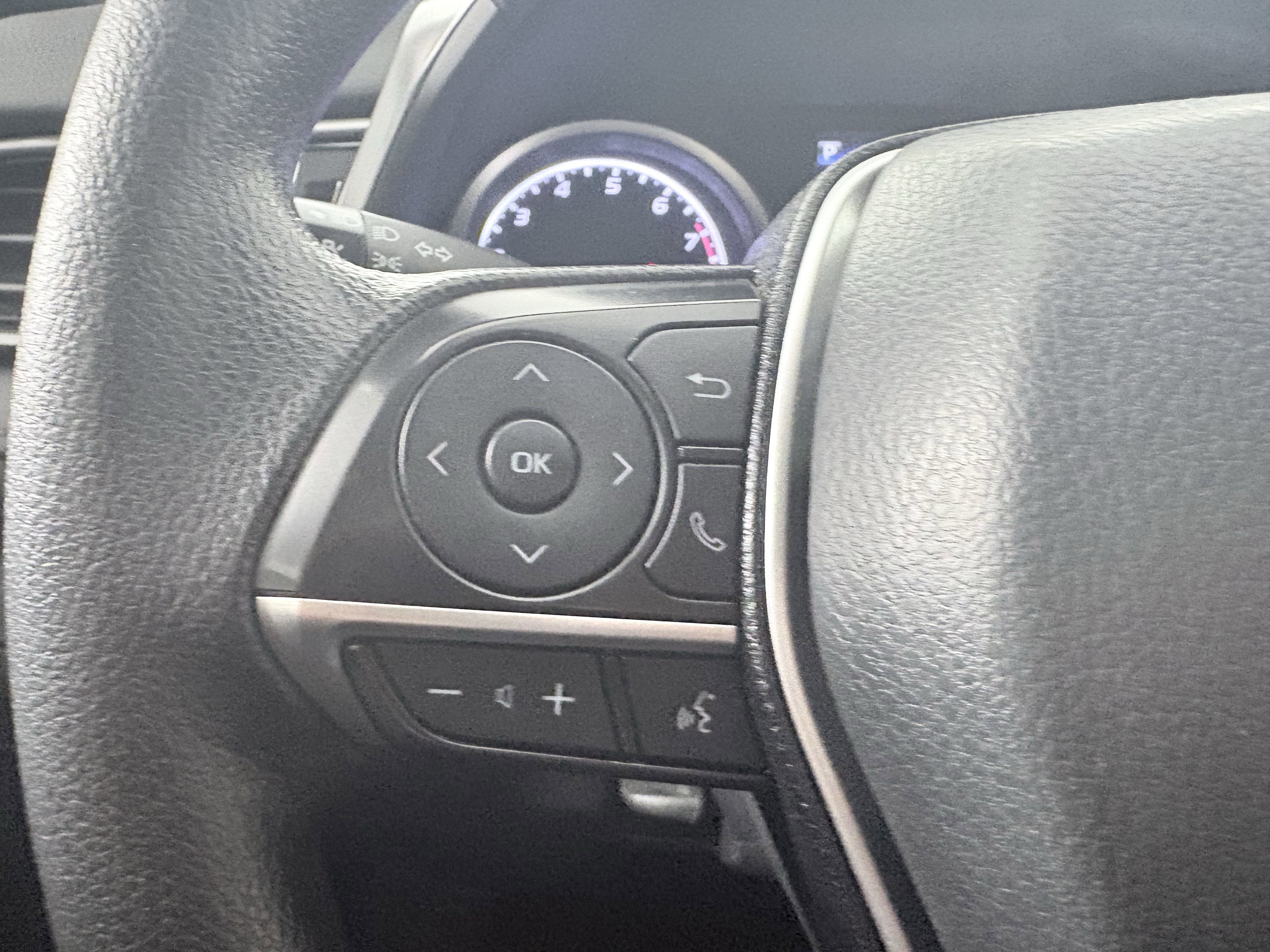 Used 2022 Toyota Camry LE image 15