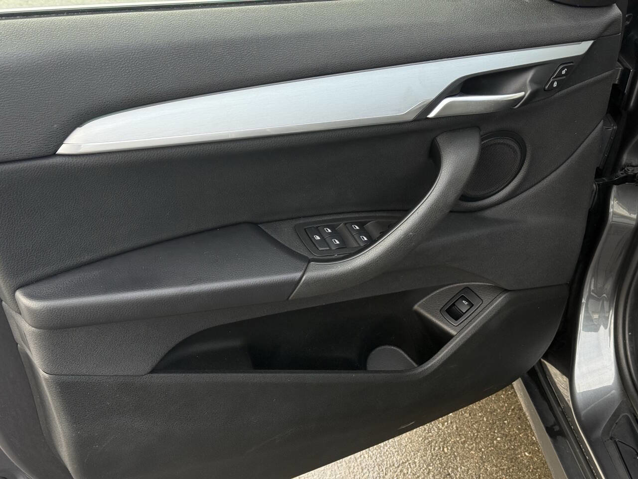 Used 2018 BMW X2 xDrive28i image 9