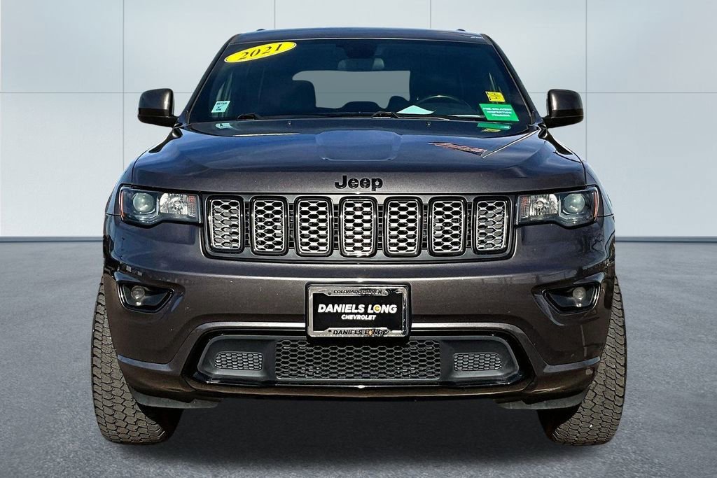 Used 2021 Jeep Grand Cherokee Laredo X image 3