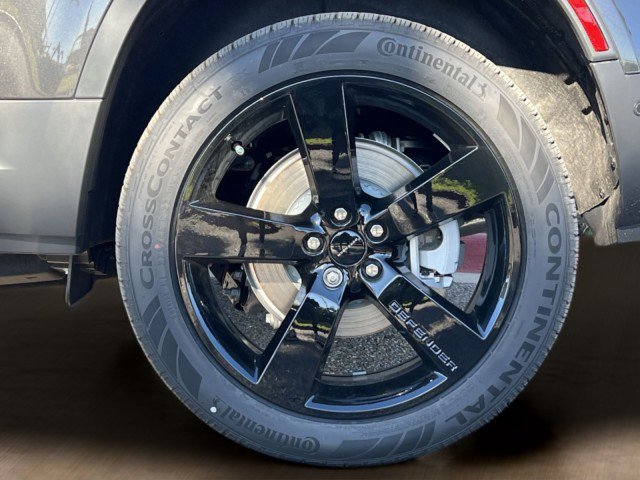 New 2026 Land Rover Defender 130 S image 14