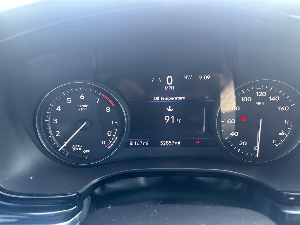 Used 2022 Cadillac XT6 Premium Luxury w/ Technology Package FWD image 12