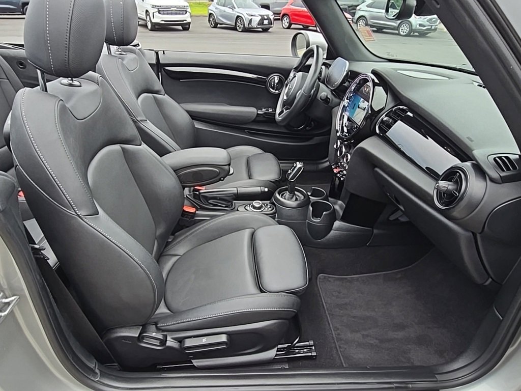 Used 2024 MINI Cooper S image 27