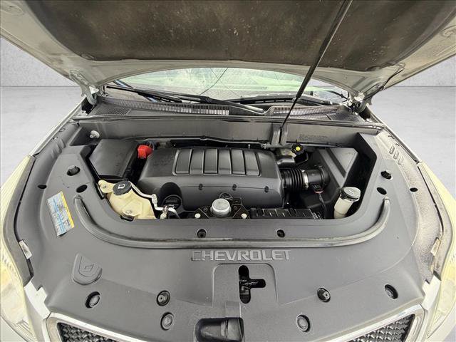 Used 2009 Chevrolet Traverse LT AWD/4WD image 16