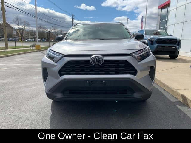 Used 2025 Toyota RAV4 LE image 9