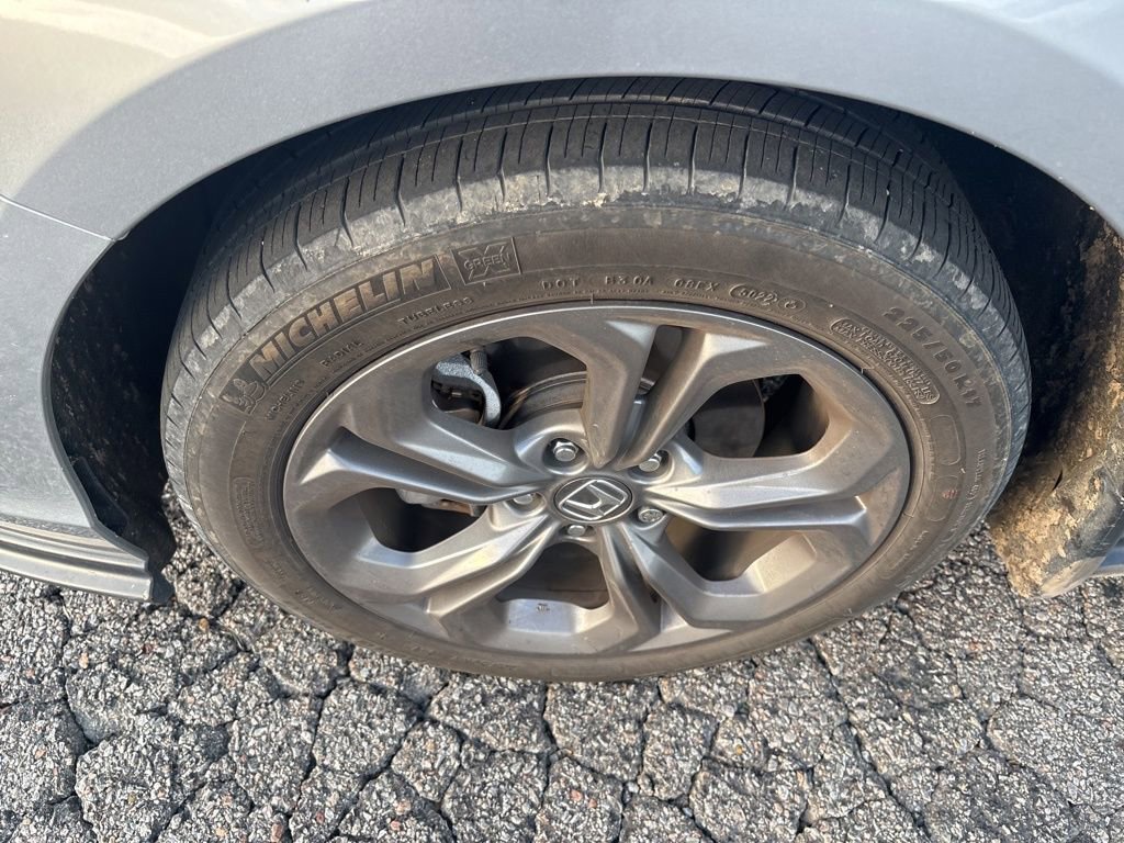 Used 2023 Honda Accord EX image 15