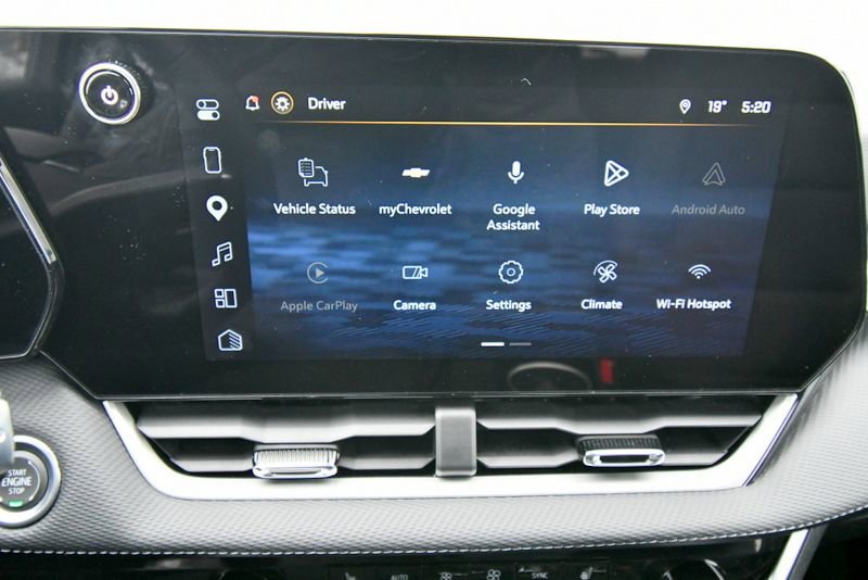 Used 2026 Chevrolet Equinox LT w/ Convenience Package II AWD/4WD image 25